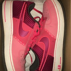 Pink & red nike